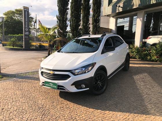 CHEVROLET ONIX 1.4 MPFI ACTIV 8V FLEX 4P MANUAL